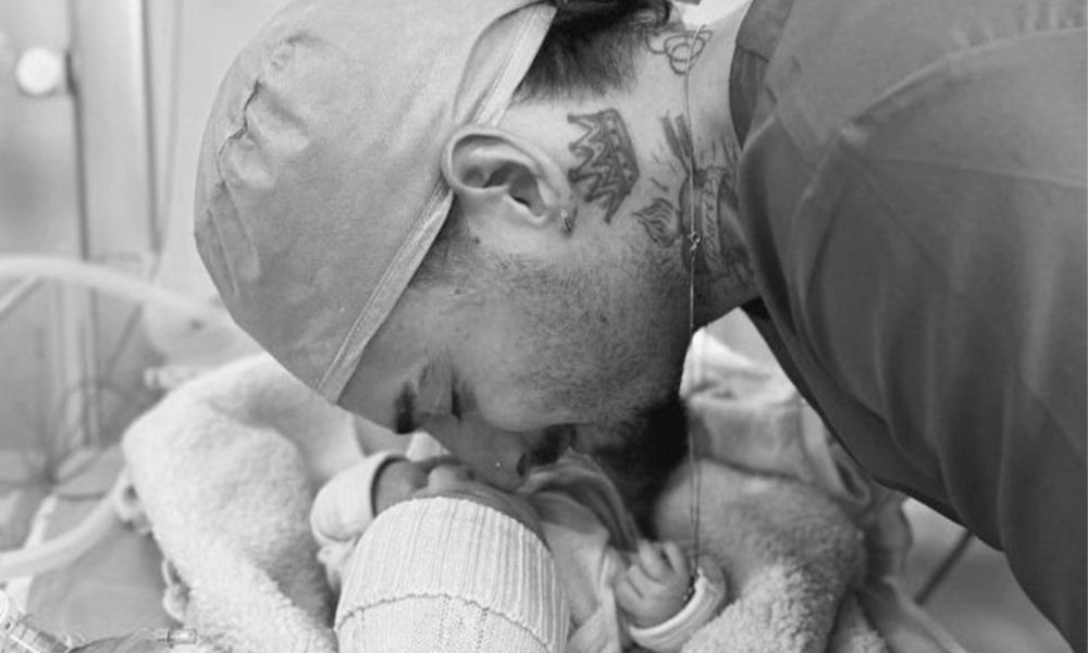 Maluma y Susana Gómez dan la bienvenida a su primogénita, Paris Londoño Gómez