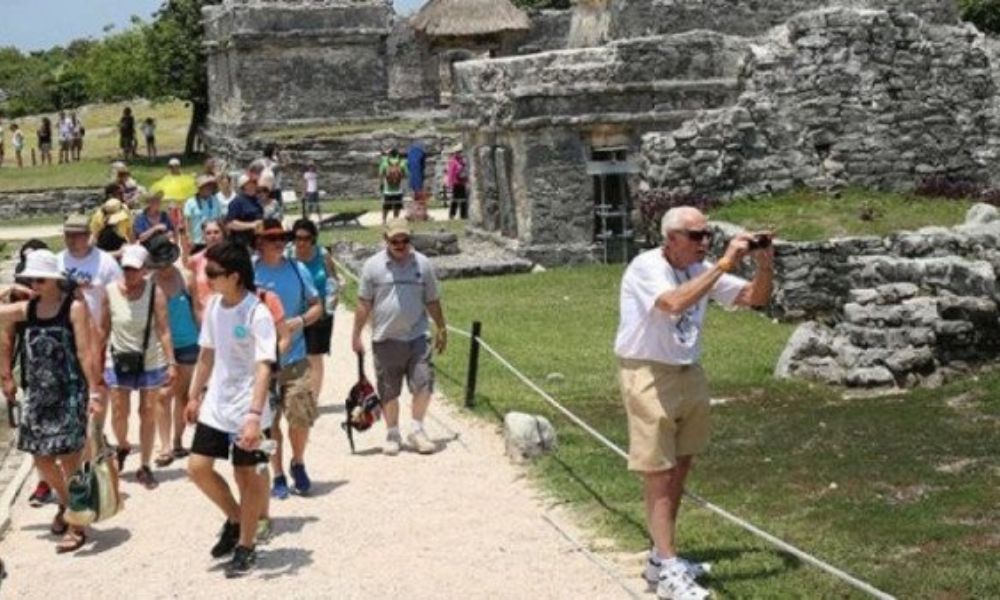 México registra incremento en la llegada de turistas internacionales en enero de 2024