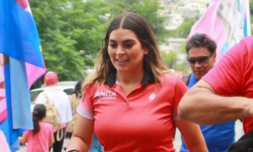 Ana González González firma el Pacto por la Primera Infancia
