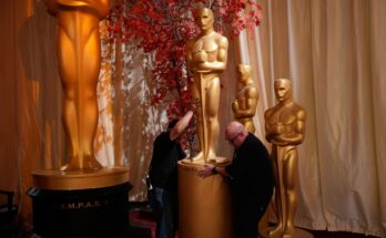 La 98ª edición de los Premios Oscar resplandece con la llegada de actores y celebridades al Teatro Dolby.