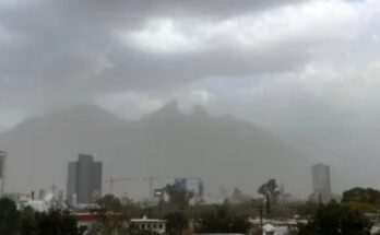 Las autoridades advierten sobre rachas de viento intensas en Nuevo León, afectando el clima local y la vida diaria.