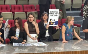 El Congreso aprueba una reforma que fortalece la educación inclusiva y apoya a estudiantes con neurodivergencias en México.