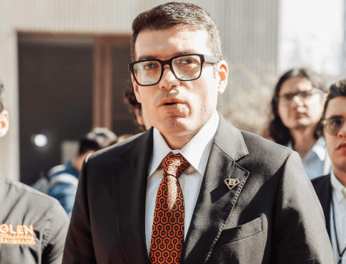 Esta semana es crucial para MC, que busca puntos de acuerdo en el presupuesto 2026 con otras fuerzas políticas.