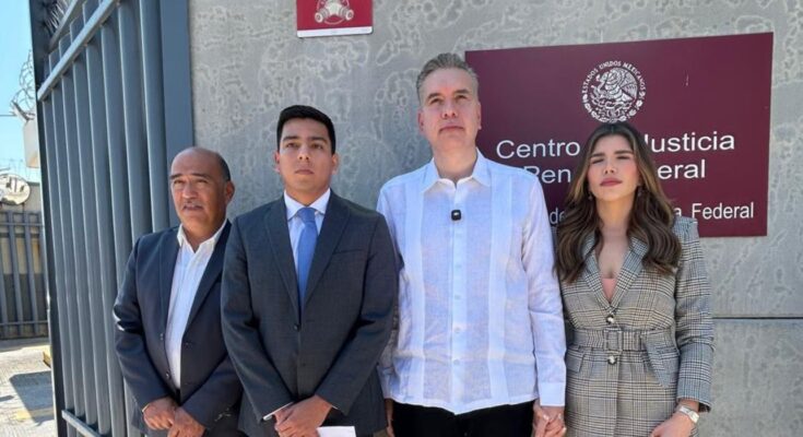 La cantante Karina se enfrenta a una inhabilitación y servicio social tras un acuerdo judicial por un monto significativo.