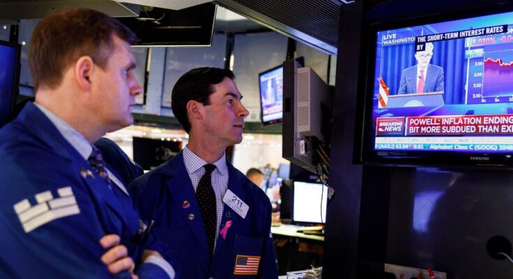 Wall Street cierra en números negativos como resultado de las tensiones en Ormuz y los ataques recientes de EUA.