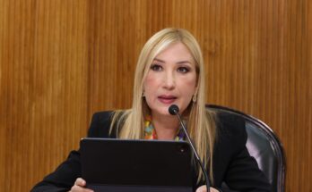 Se registran 10 nuevos casos de sarampión en Nuevo León tras el periodo vacacional, preocupando a las autoridades sanitarias.