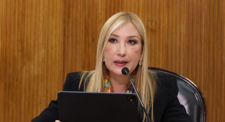 Se registran 10 nuevos casos de sarampión en Nuevo León tras el periodo vacacional, preocupando a las autoridades sanitarias.