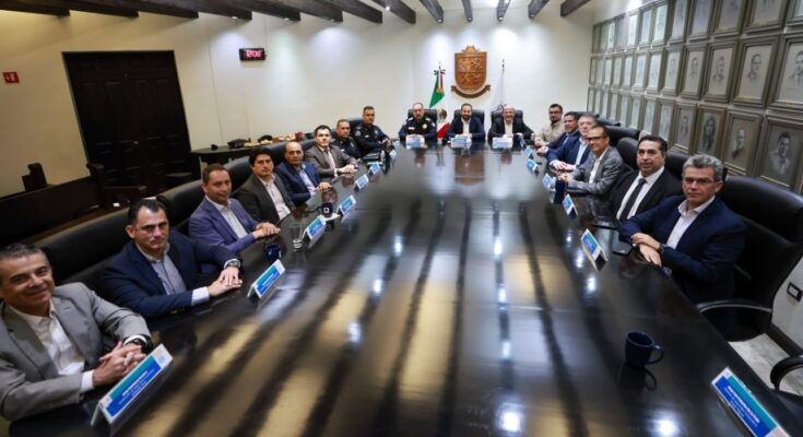 Descubre cómo San Pedro mejora la seguridad en colaboración con el sector empresarial, asegurando un entorno seguro y confiable.