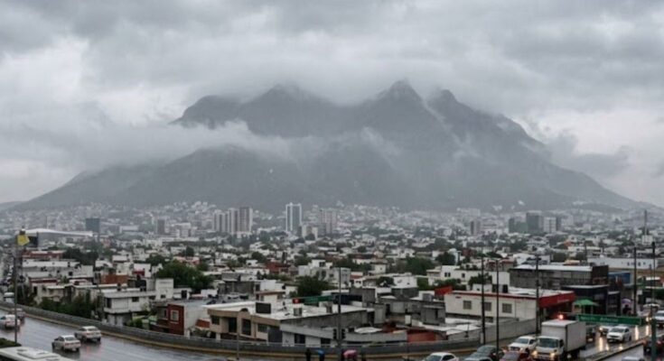 Las lluvias y granizo pronosticados impactarán eventos culturales en el área metropolitana este domingo. ¡Infórmate!