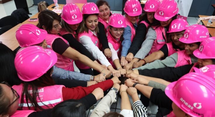 La iniciativa Cascos Rosas ha registrado 640 mujeres en Nuevo León, marcando un avance significativo en la inclusión femenina.