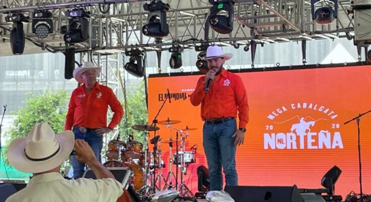 Samuel García revela que Fan Fest ofrecerá cerveza y carne asada gratis, pero no detalla el proceso de entrega.