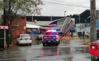 Un sorprendente colapso del techo de un establecimiento en Monterrey deja a muchos en shock y bajo evaluación de emergencia.