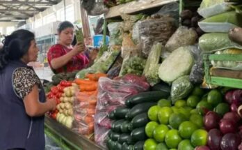 La baja de hasta 35% en la canasta básica atrae a muchos compradores en Monterrey. Descubre más sobre esta tendencia.