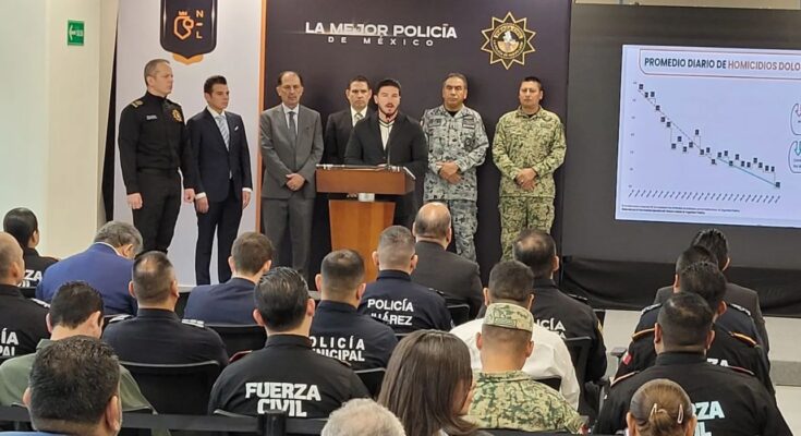 El gobernador de Nuevo León, Samuel García, destaca la importante reducción de homicidios en la región.