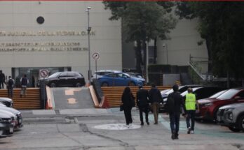 Suspenden la audiencia de Gilda Lozoya, hermana del polémico Emilio Lozoya, mientras define su situación legal actual.